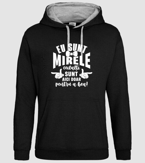 Eu sunt mirele model negru pe tricou