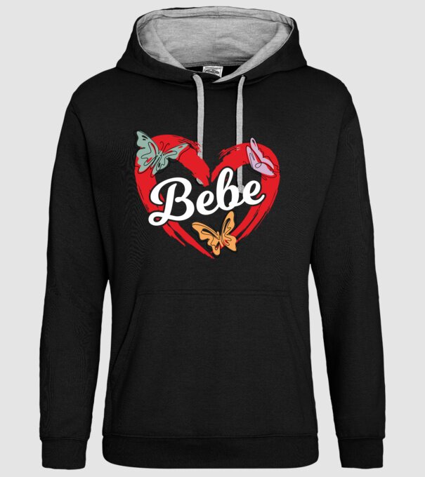 Bebe model negru pe tricou