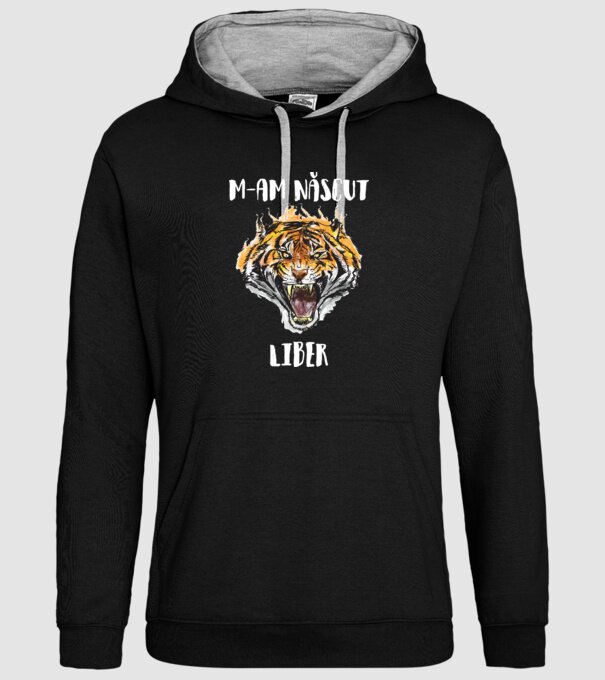 m-am născut liber model negru pe tricou