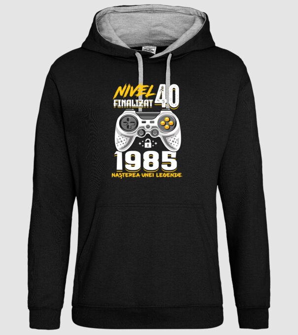 Nivel Finalizat 40 model negru pe tricou