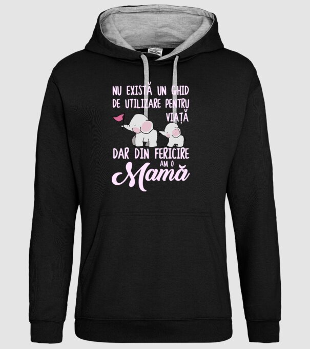 Nu există un ghid de utilizare pentru viață, dar din fericire am o mamă model negru pe tricou