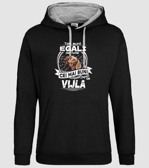 Toți sunt egali, dar numai cei mai buni devin stăpâni de vijla lght model negru pe tricou