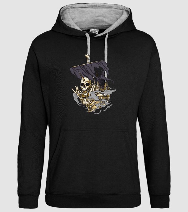 Vapoare model negru pe tricou