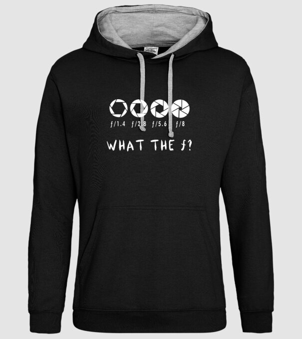 what the f model negru pe tricou