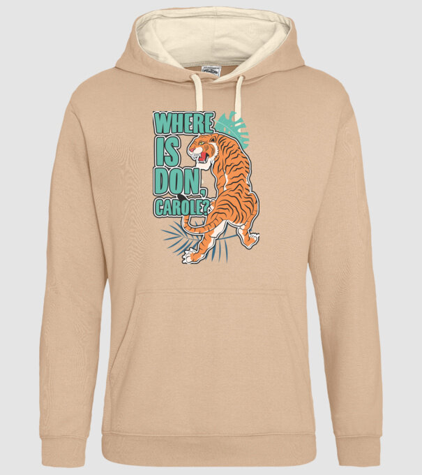 DonCarole model nisipiu pe tricou