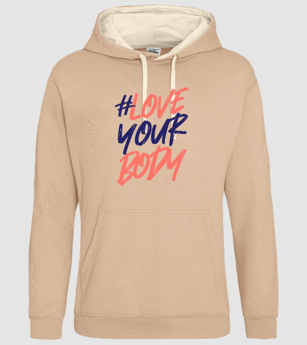 #loveyourbody model nisipiu pe tricou