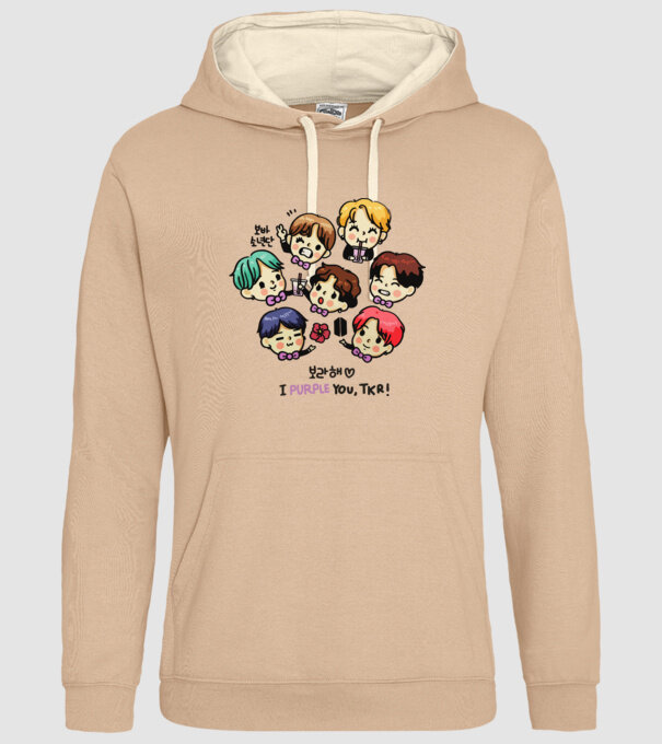 BTS chibi model nisipiu pe tricou