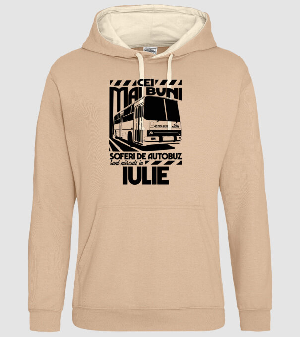 Cei mai buni șoferi de autobuz sunt născuți în Iulie model nisipiu pe tricou
