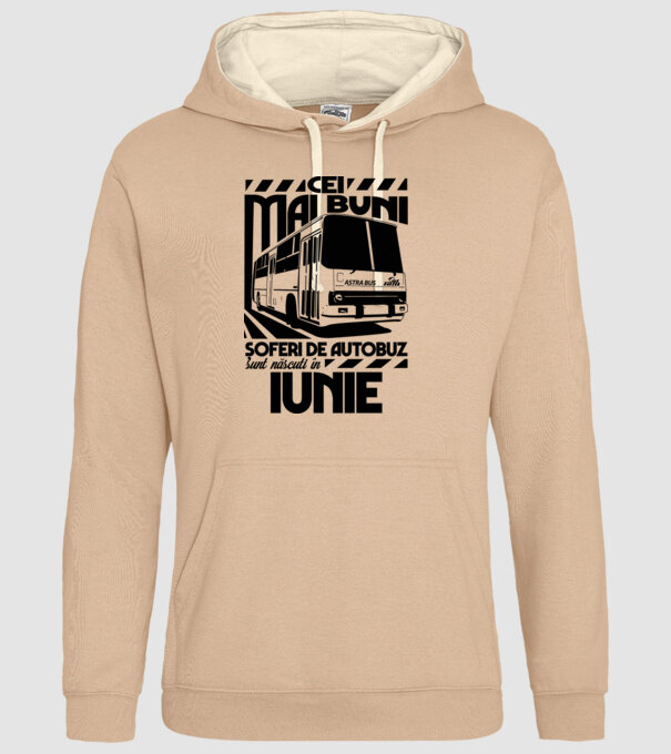 Cei mai buni șoferi de autobuz sunt născuți în Iunie model nisipiu pe tricou