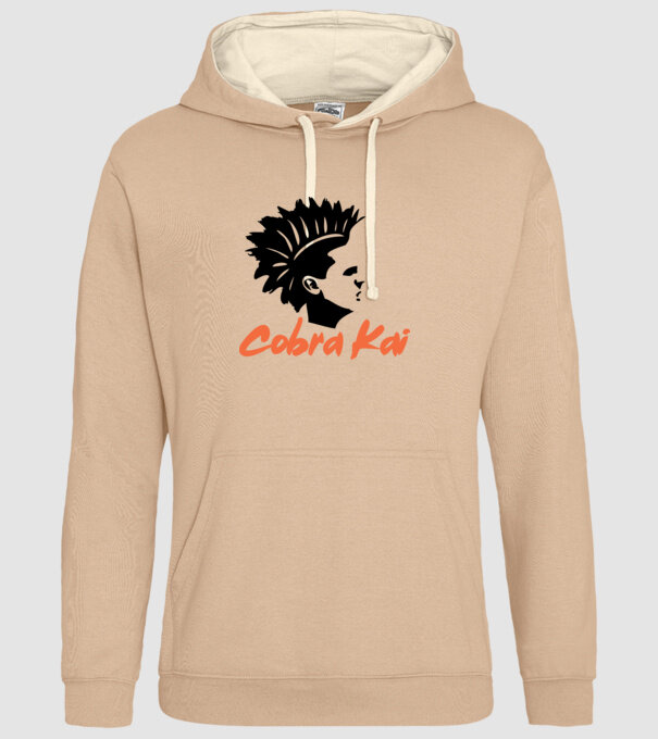 cobra kai punk model nisipiu pe tricou