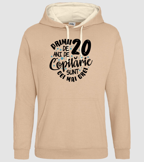 Copilărie 20 de ani model nisipiu pe tricou