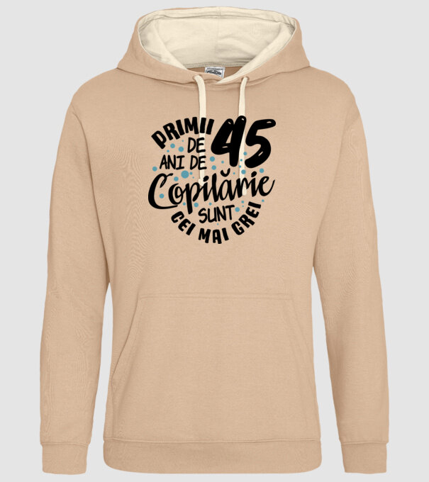 Copilărie 45 de ani model nisipiu pe tricou