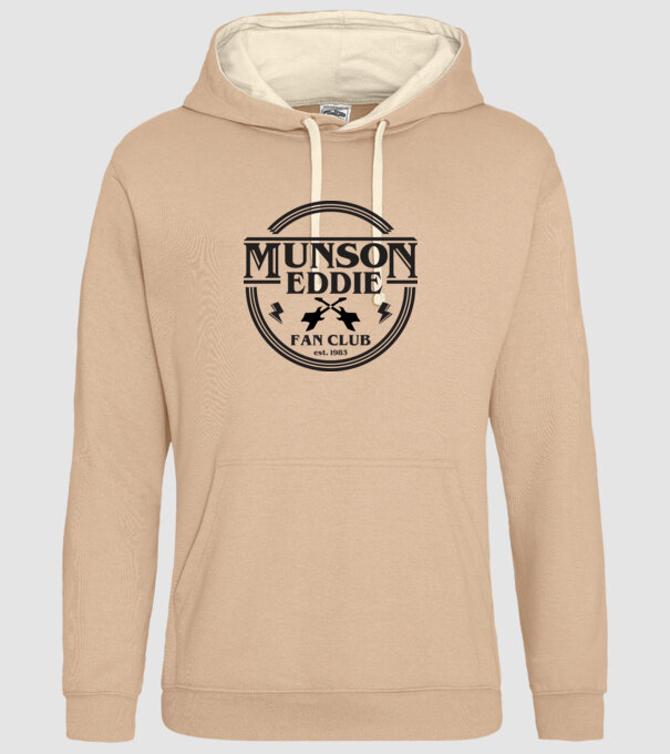 eddie munson fan club est 1983 model nisipiu pe tricou