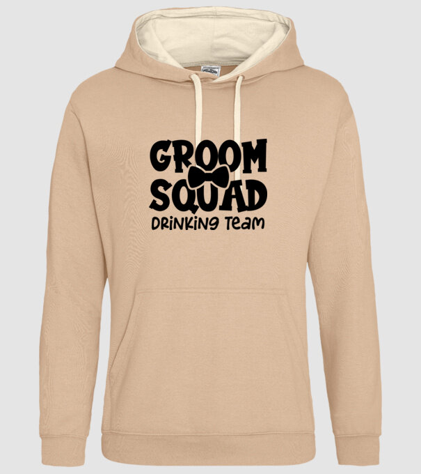 Groom Squad model nisipiu pe tricou