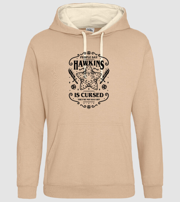 hawkins is cursed model nisipiu pe tricou