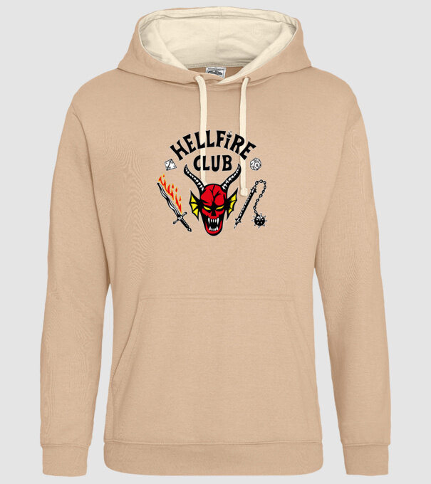 HELLFIRE CLUB model nisipiu pe tricou