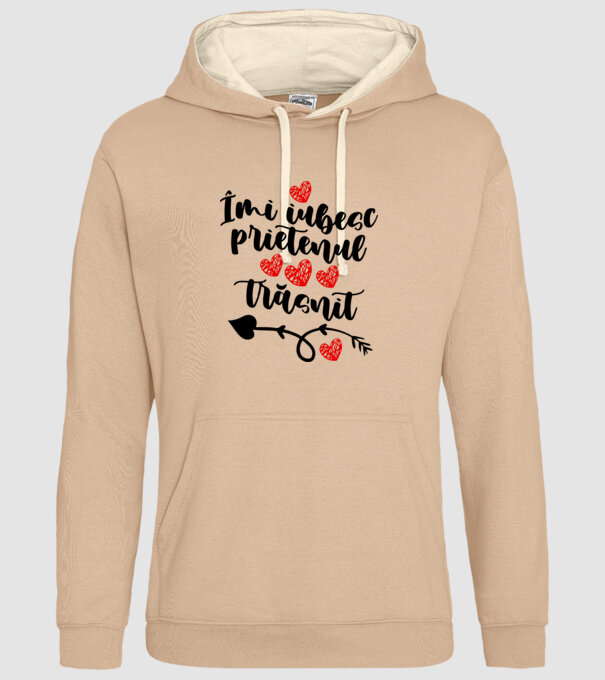 Îmi iubesc prietenul trăsnit model nisipiu pe tricou