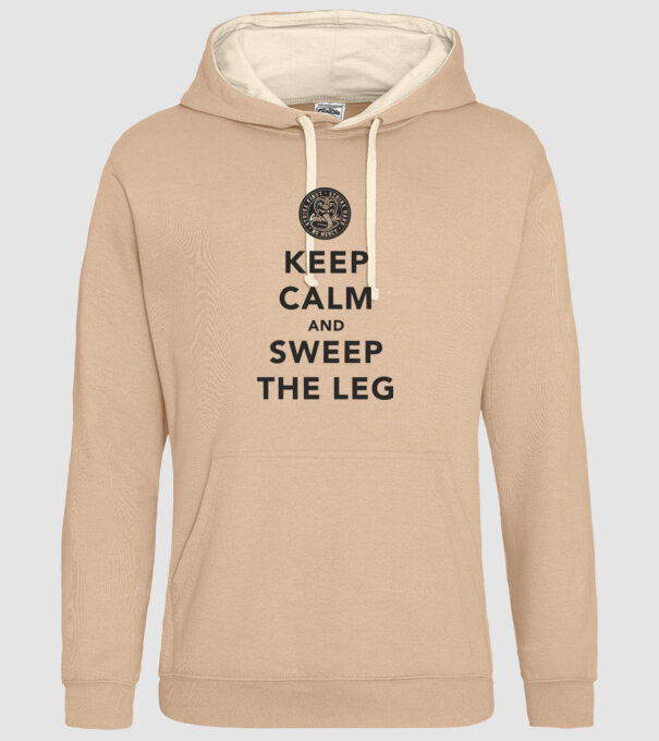 Keep calm and weep the leg cobra kai model nisipiu pe tricou