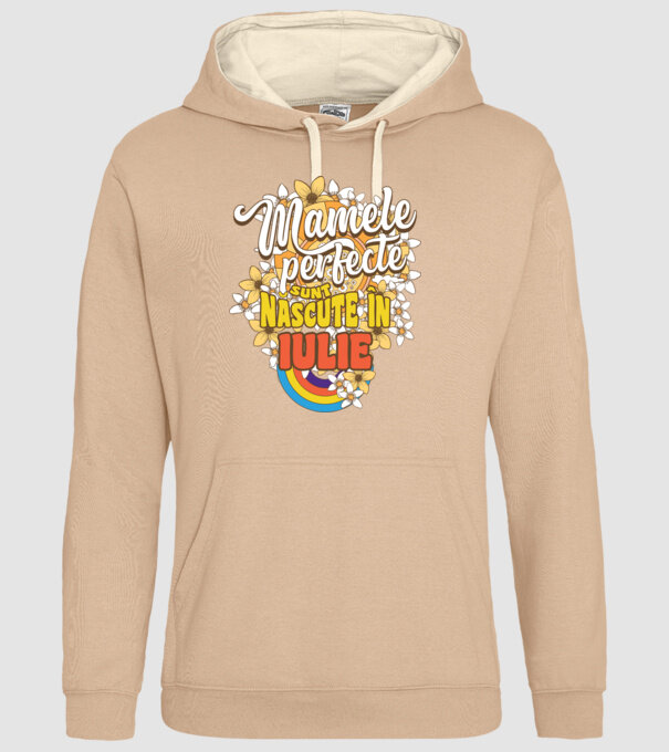 Mamele perfecte sunt născute în iulie. model nisipiu pe tricou