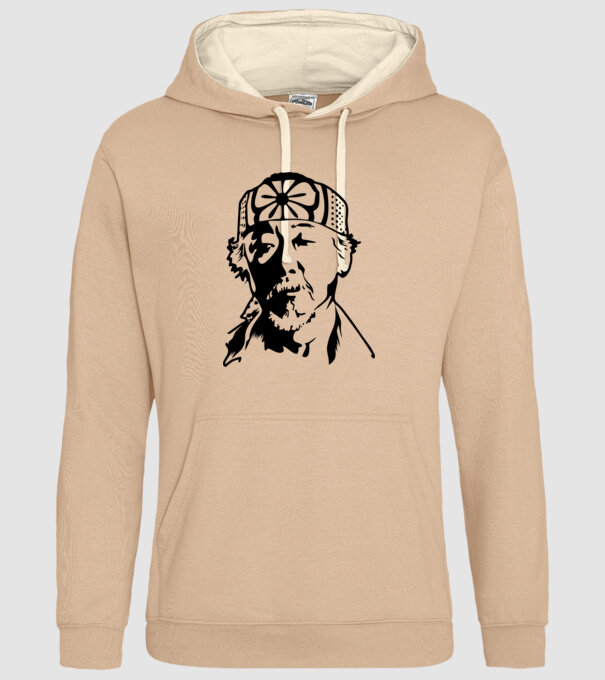 Miyagi head cobra kai model nisipiu pe tricou