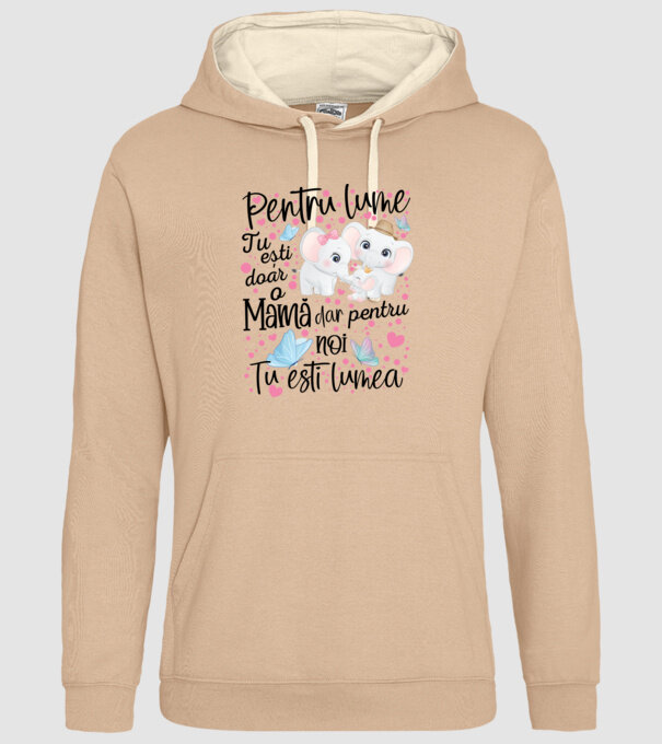 Pentru lume ești doar o Mamă dar pentru NOI TU ești lumea model nisipiu pe tricou