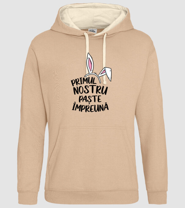 Primul nostru Paște împreună model nisipiu pe tricou