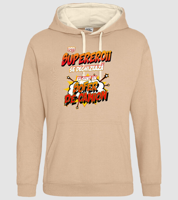 Toți supereroii se deghizează, eu sunt un șofer de camion model nisipiu pe tricou