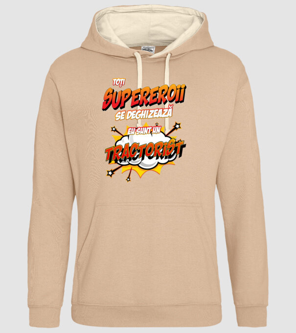 Toți supereroii se deghizează, eu sunt un tractorist model nisipiu pe tricou