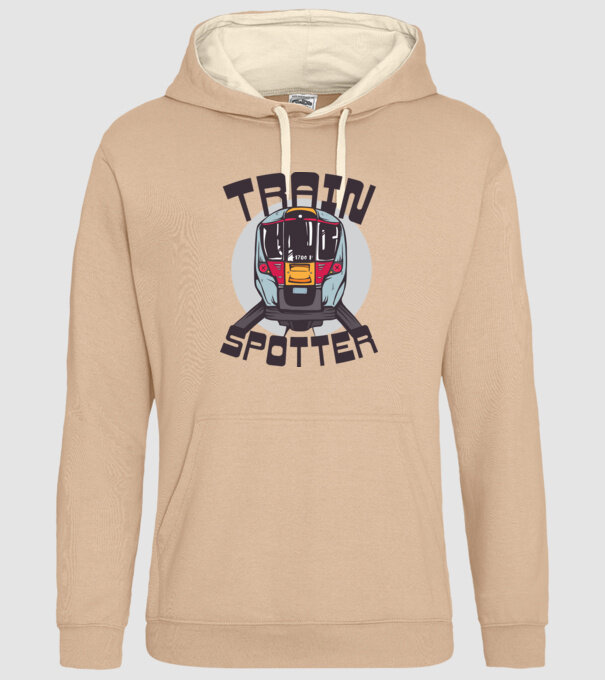 Trenuri model nisipiu pe tricou