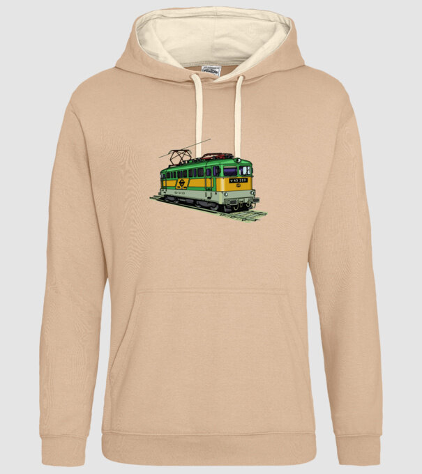 Trenuri model nisipiu pe tricou