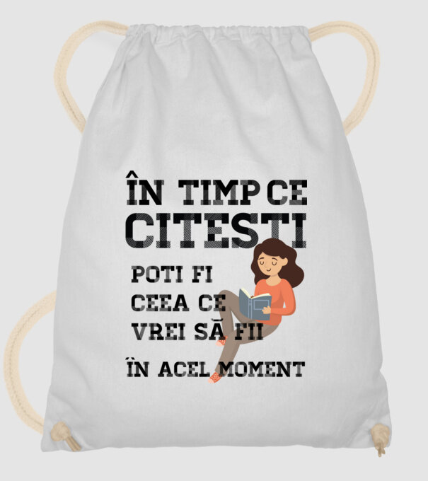 în timp ce citești poți fi ceea ce vrei să fii - în acel moment model alb pe tricou