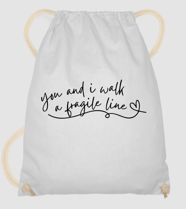 Taylor Swift you and i walk a fragile line model alb pe tricou