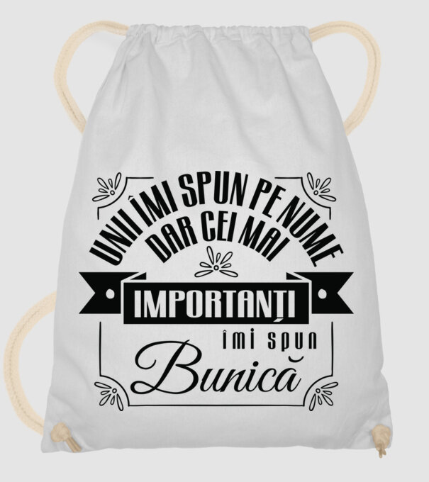 Unii îmi spun pe nume, dar cei mai importanți îmi spun bunică model alb pe tricou