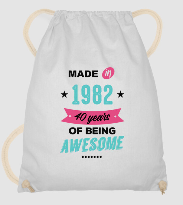 MADE in 1982 model alb pe tricou