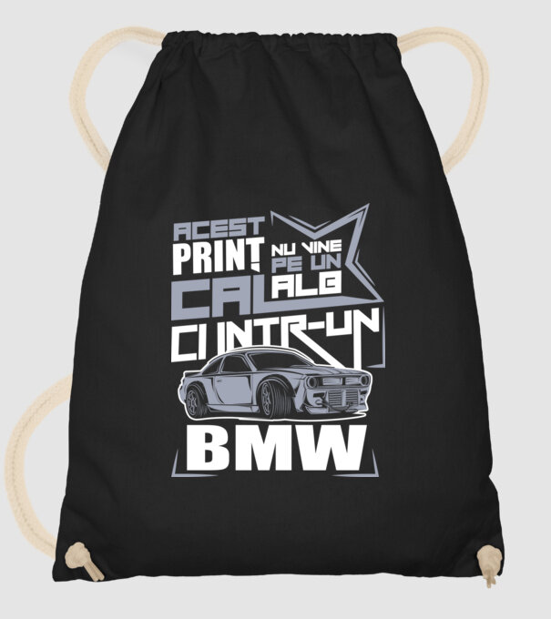 Acest prinț nu vine pe un cal alb, ci într-un BMW model negru pe tricou