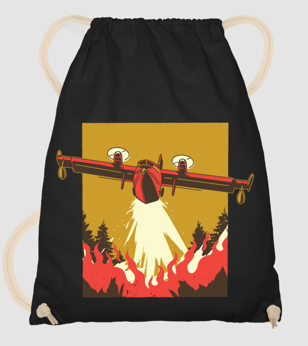 Avioane model negru pe tricou