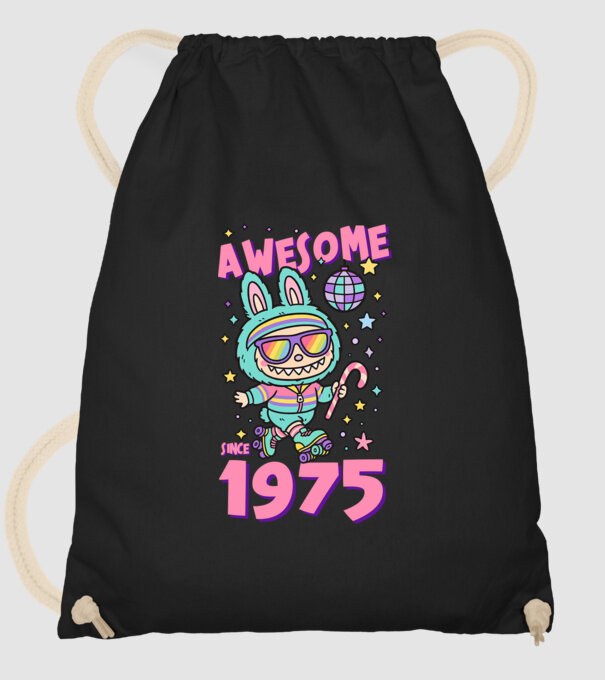 Awesome since 1975 - Labubu model negru pe tricou