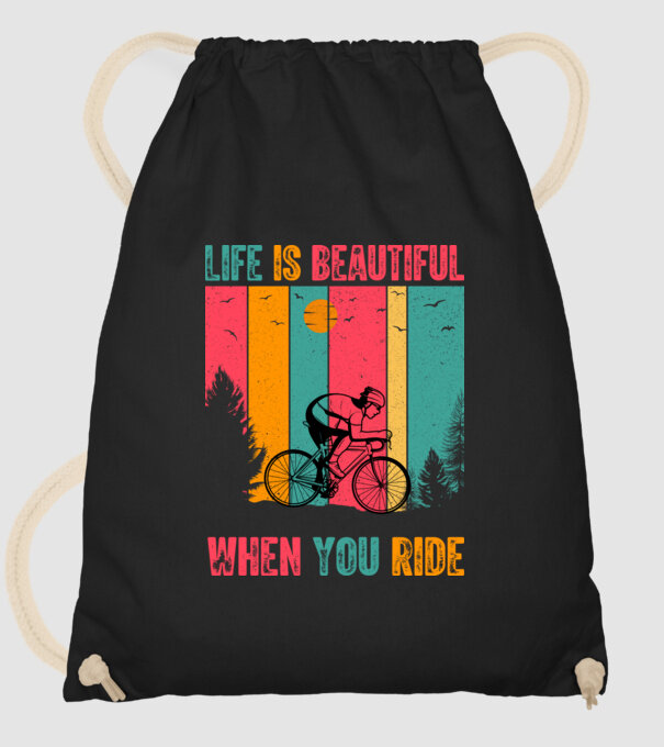 Beautiful ride model negru pe tricou