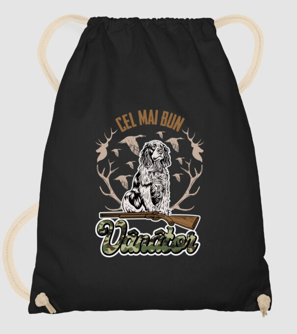 Cel mai bun vânător model negru pe tricou