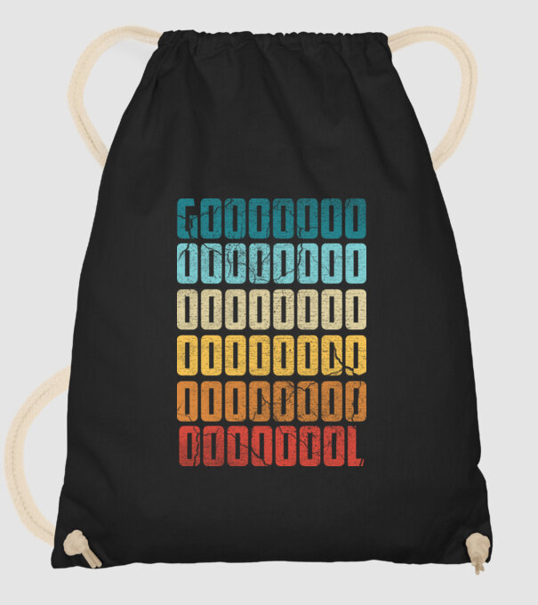 GOOOL retro model negru pe tricou