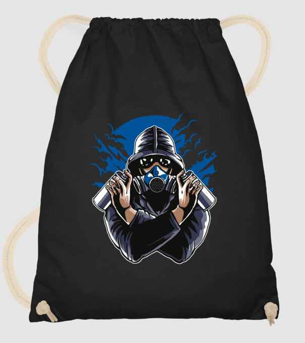 Graffiti model negru pe tricou