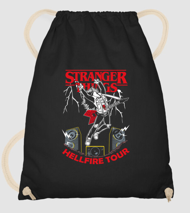 HELLFIRE TOUR model negru pe tricou
