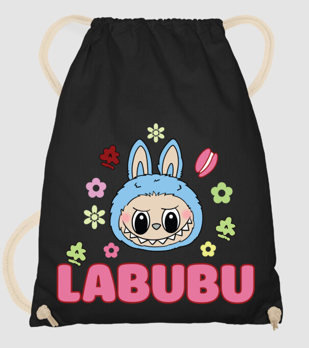 Labubu model negru pe tricou