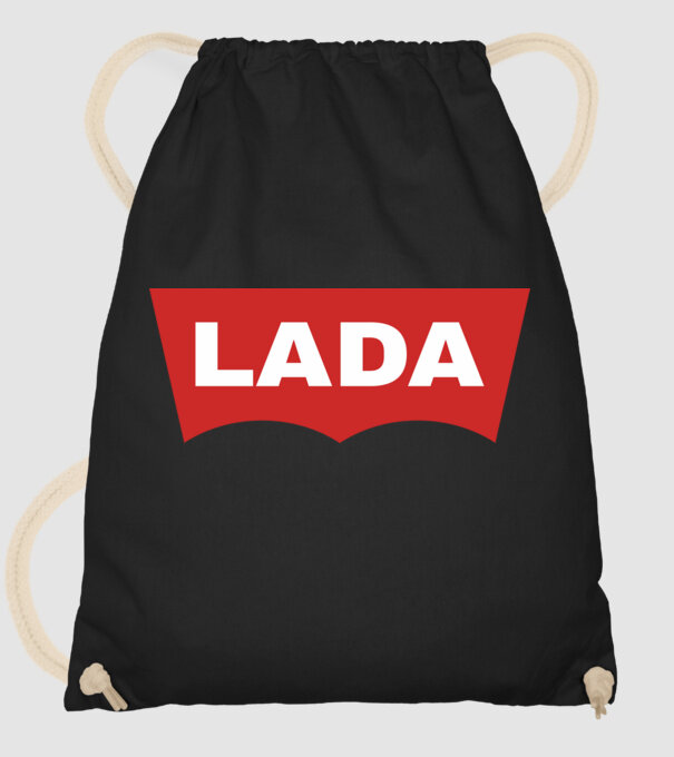 Lada Levis model negru pe tricou