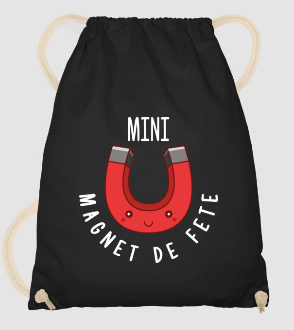 Mini magnet de fete model negru pe tricou