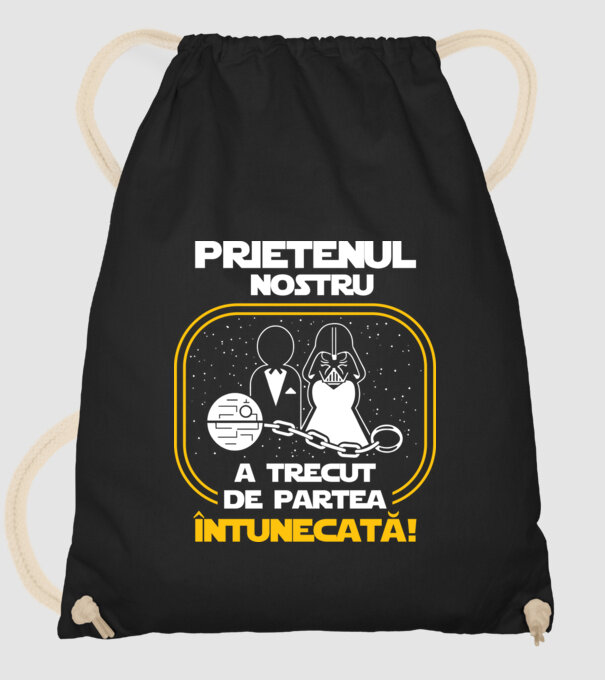 Prietenul nostru a trecut de partea întunecată model negru pe tricou