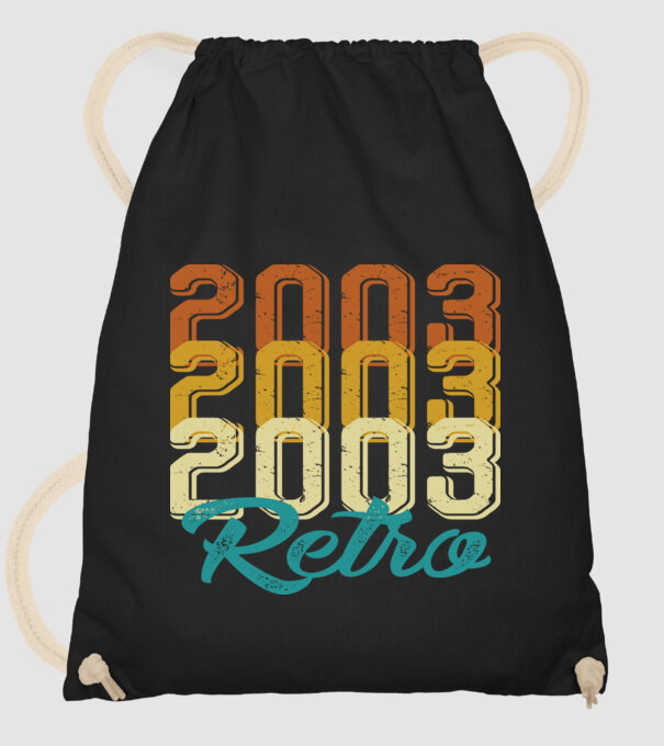 Retro 2003 model negru pe tricou