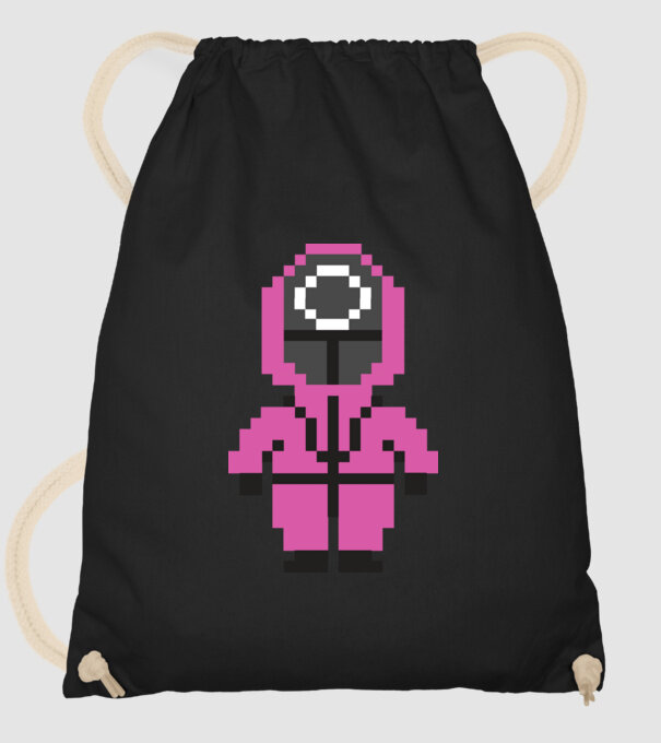 squid game pixel model negru pe tricou
