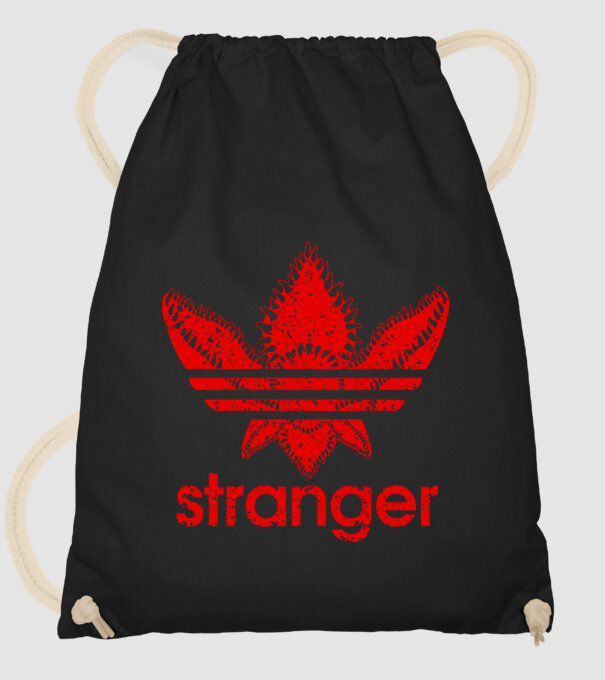 stranger logo red model negru pe tricou