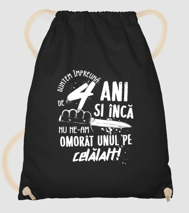 Suntem împreună de 4 ani model negru pe tricou